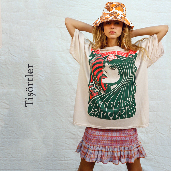 T-Shirt