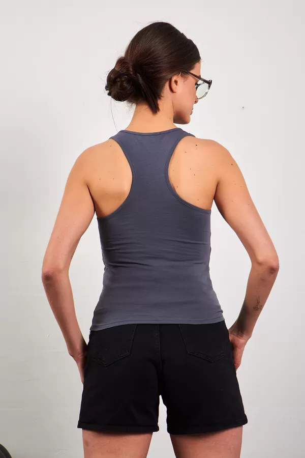 Asimetrik Pencere Detaylı Antrasit Kadın Atlet