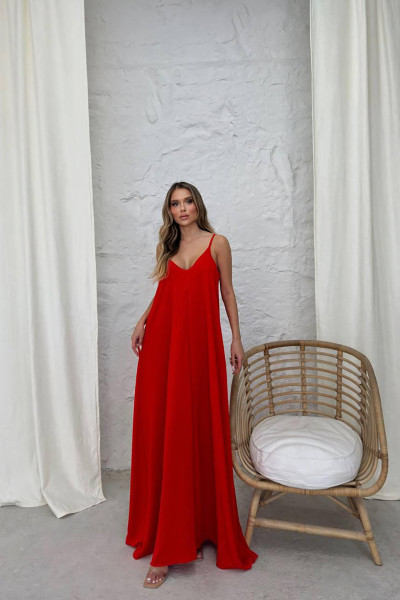 Askılı Kırmızı Uzun Elbise
