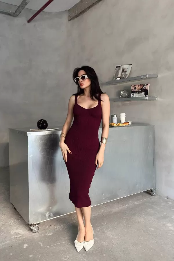 Askılı Koyu Bordo Triko Midi Elbise