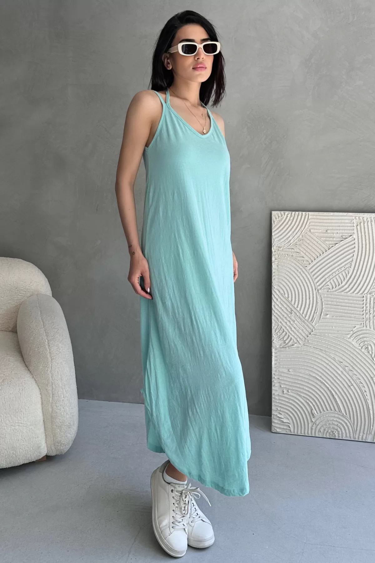 Askılı V Yaka Su Yeşili Midi Elbise