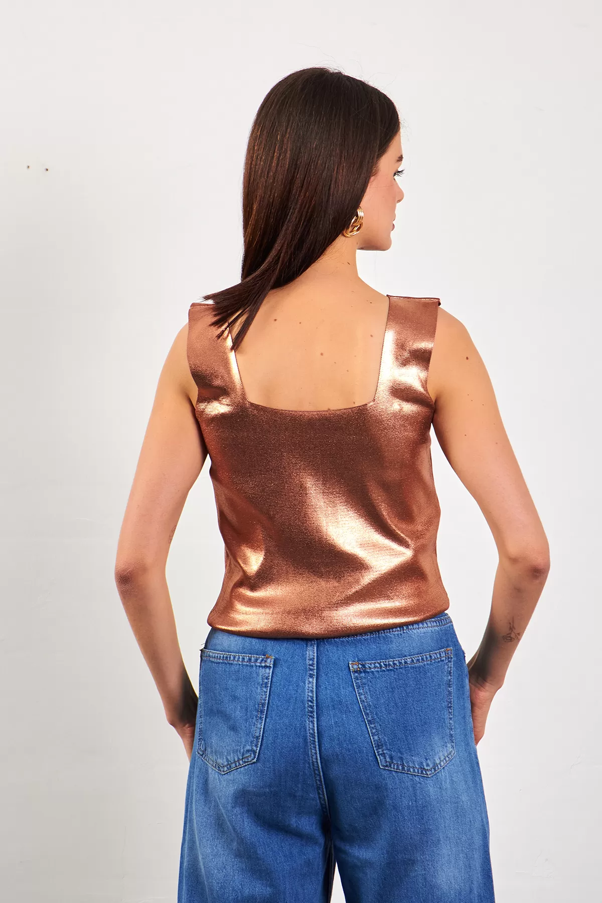 Bakır Varaklı Fitilli Kadın Atlet