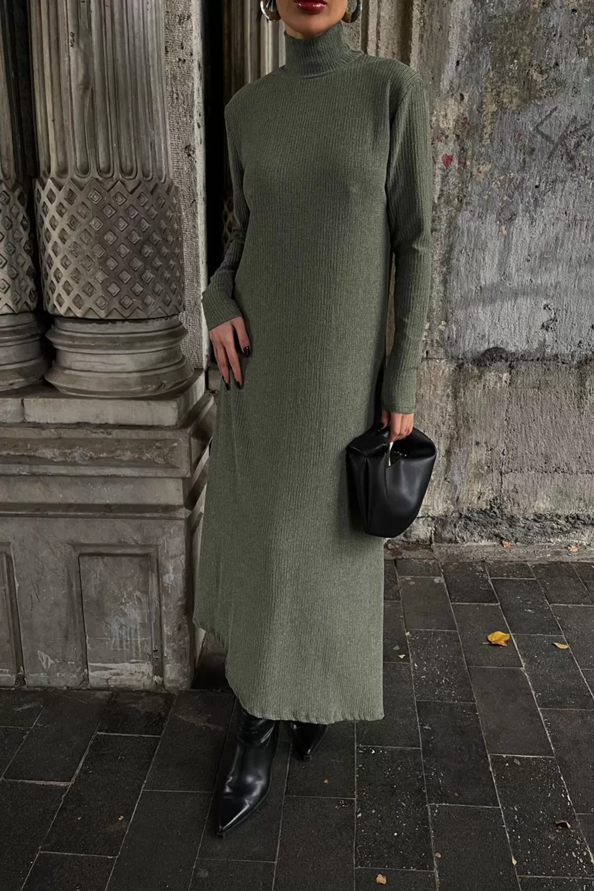 Balıkçı Yaka Çağla Yeşili Bürümcük Kumaş Uzun Elbise