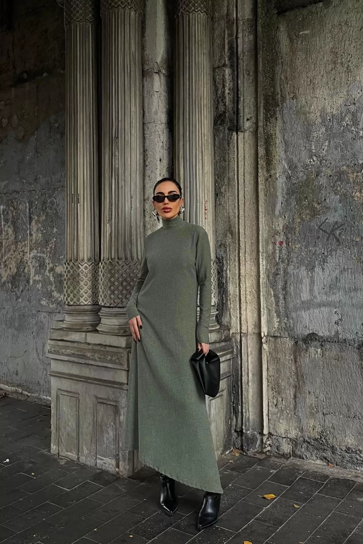 Balıkçı Yaka Çağla Yeşili Bürümcük Kumaş Uzun Elbise