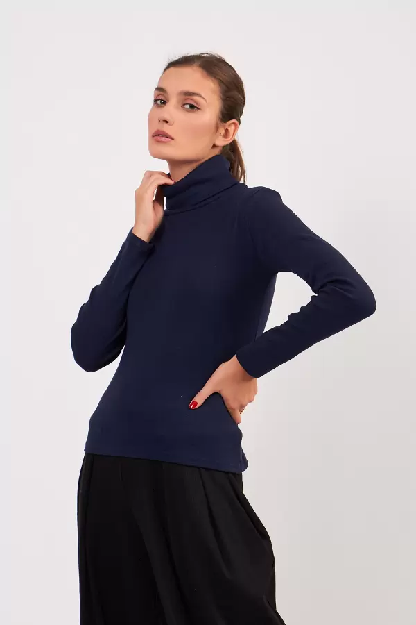 Balıkçı Yaka Lacivert Kadın Body