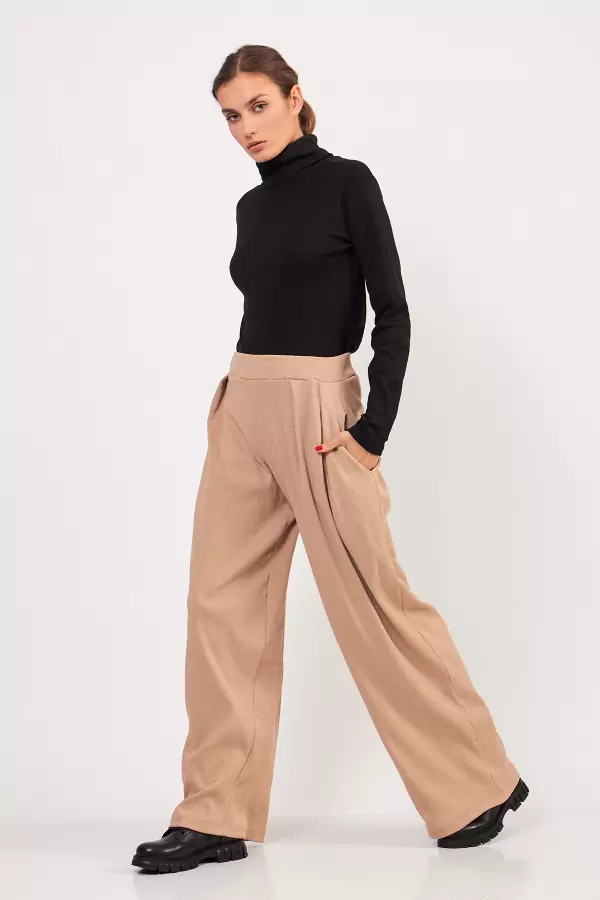 Balıkçı Yaka Siyah Kadın Body