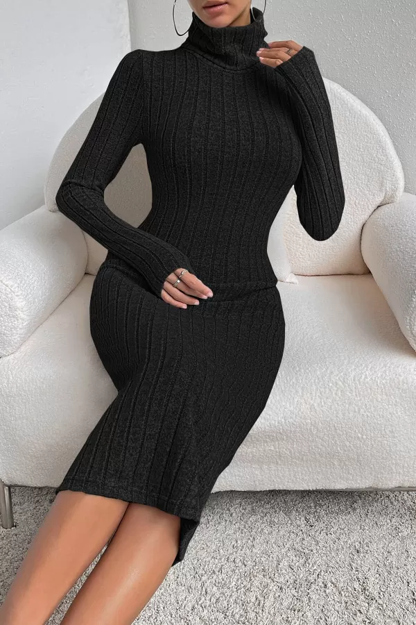 Balıkçı Yaka Siyah Midi Elbise