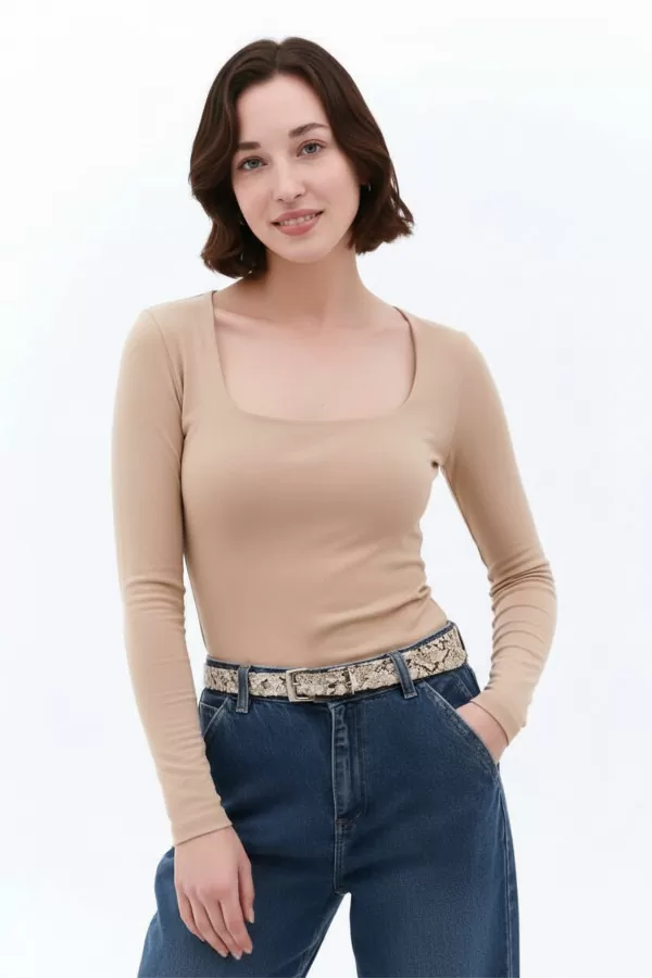 Bej Buzzy Kumaş Kare Yaka Body