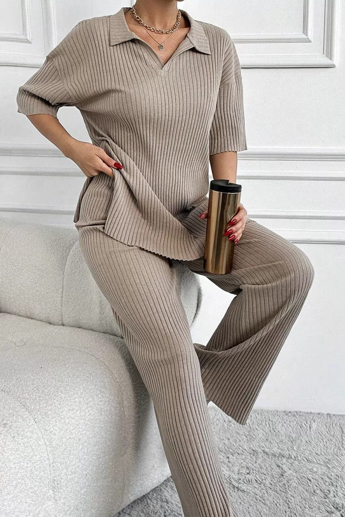 Bej Polo Yaka Kısa Kollu Kadın Alt Üst Takım