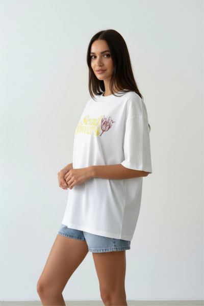 Beyaz Pamuklu Baskılı Oversize Kadın Tişört
