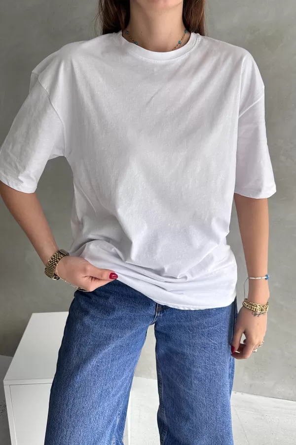 Beyaz Pamuklu Oversize Kadın Tişört