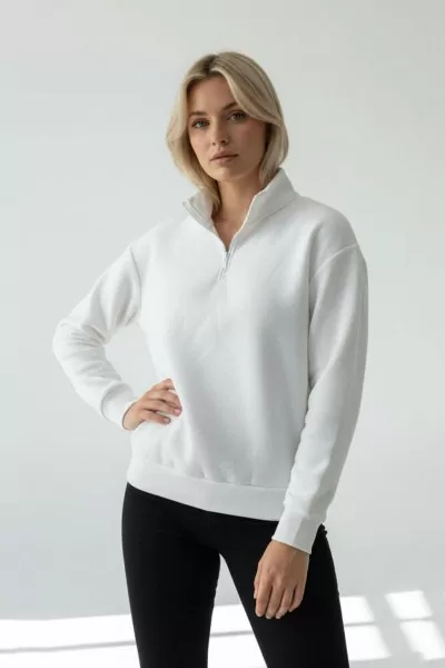 Beyaz Pamuklu Üç İplik Şardonlu Kadın Sweatshirt