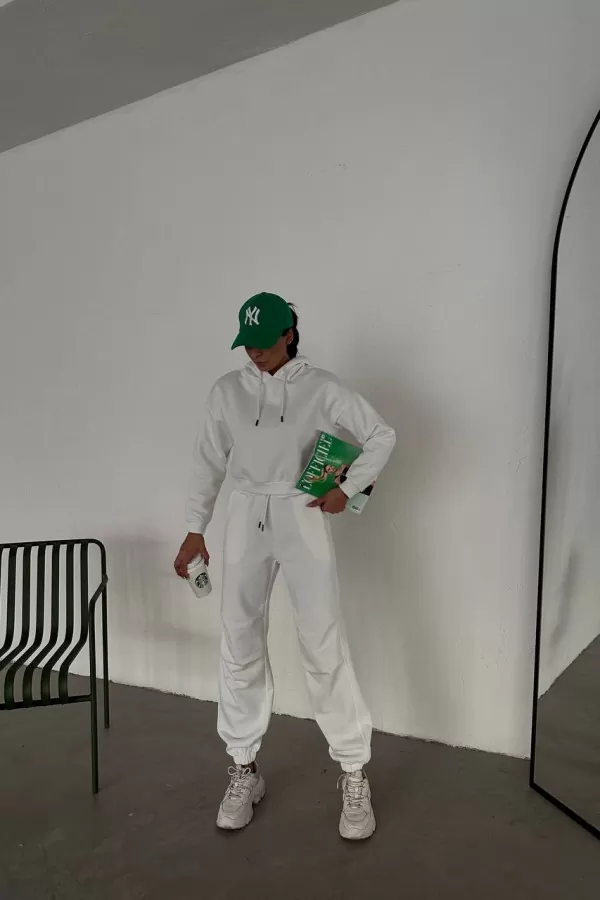 Beyaz Sweatshirt Eşofman Altı Kadın İkili Takım