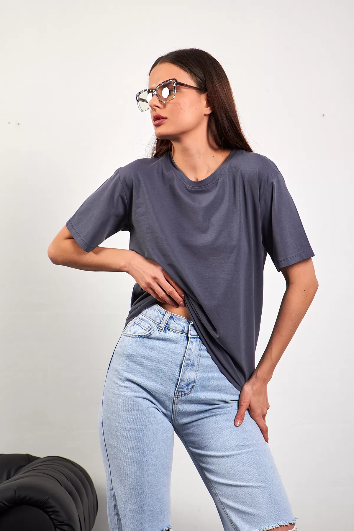 Bisiklet Yaka Antrasit Basic Tişört