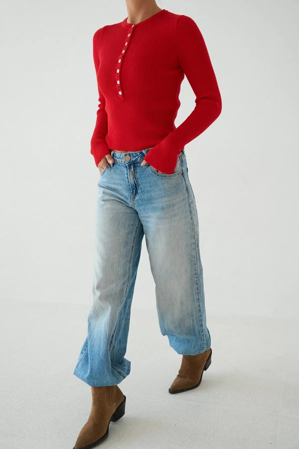 Bisiklet Yaka Düğmeli Kırmızı Triko Kadın Kazak