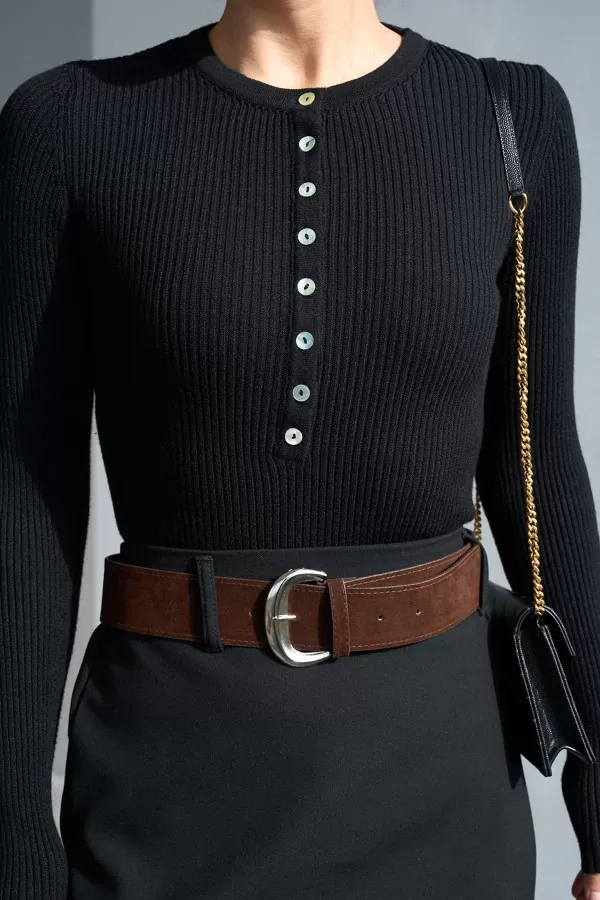 Bisiklet Yaka Düğmeli Siyah Triko Kadın Kazak