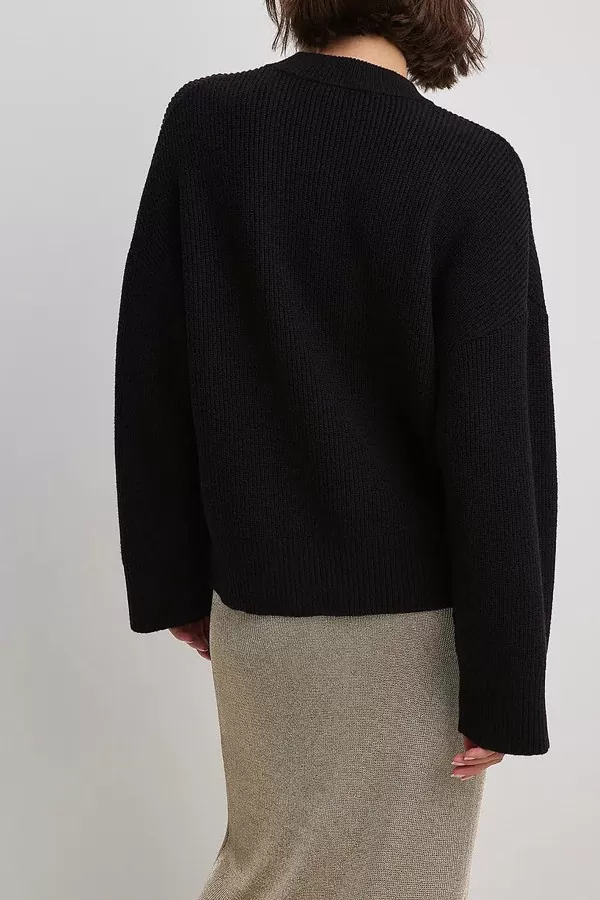 Bisiklet Yaka Rahat Kesim Siyah Triko Kadın Kazak