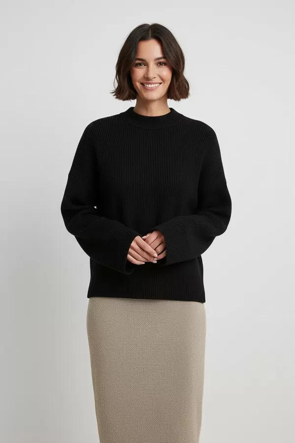 Bisiklet Yaka Rahat Kesim Siyah Triko Kadın Kazak