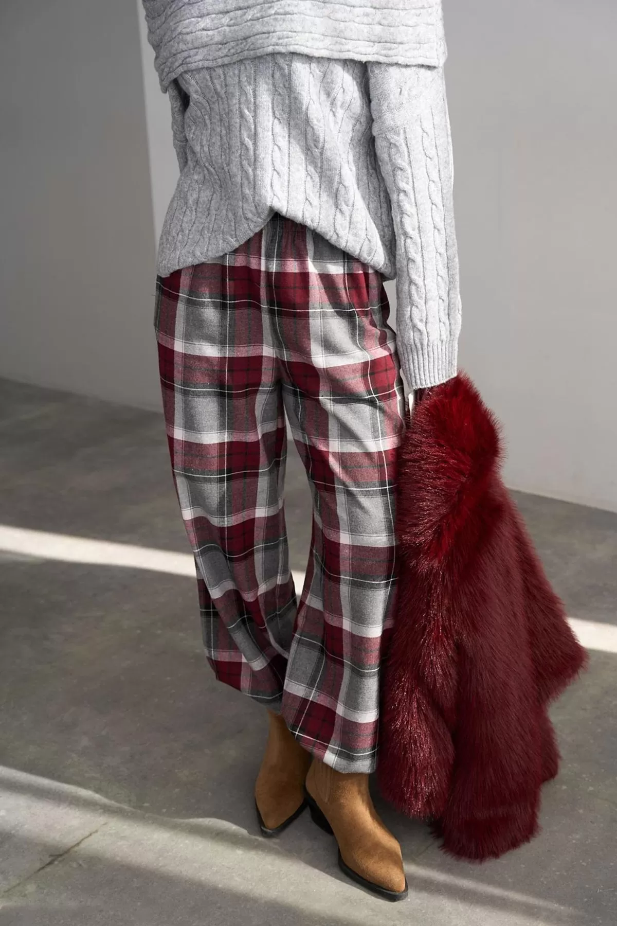 Bordo Gri Yünlü Ekose Kadın Pantolon