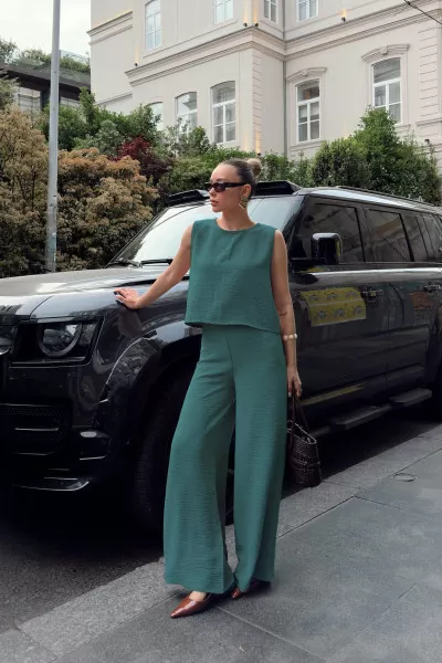 Çağla Yeşili Bluz Geniş Paça Pantolon Alt Üst Takım