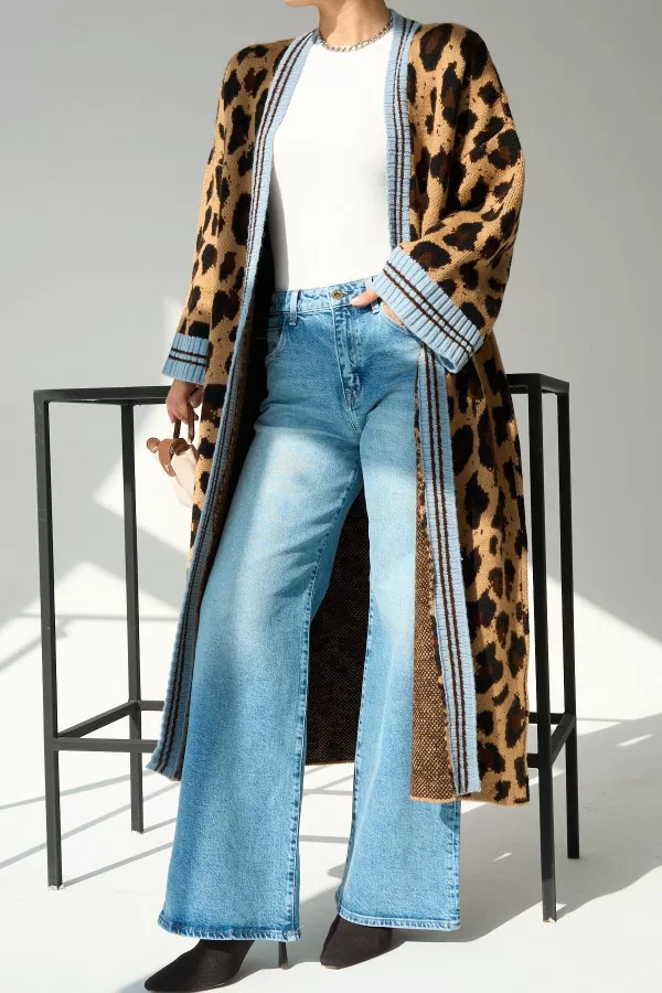 Camel Mavi Uzun Leopar Desenli Triko Kadın Hırka