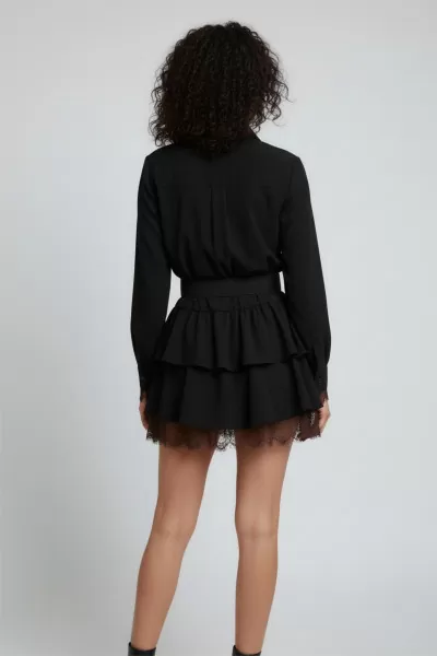 Dantel Detaylı Siyah Gömlek Fırfırlı Etek Takım