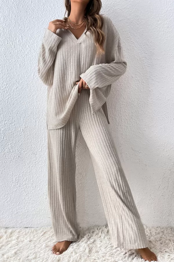 Ekru Rahat Kesim Pantolon Bluz Alt Üst Takım