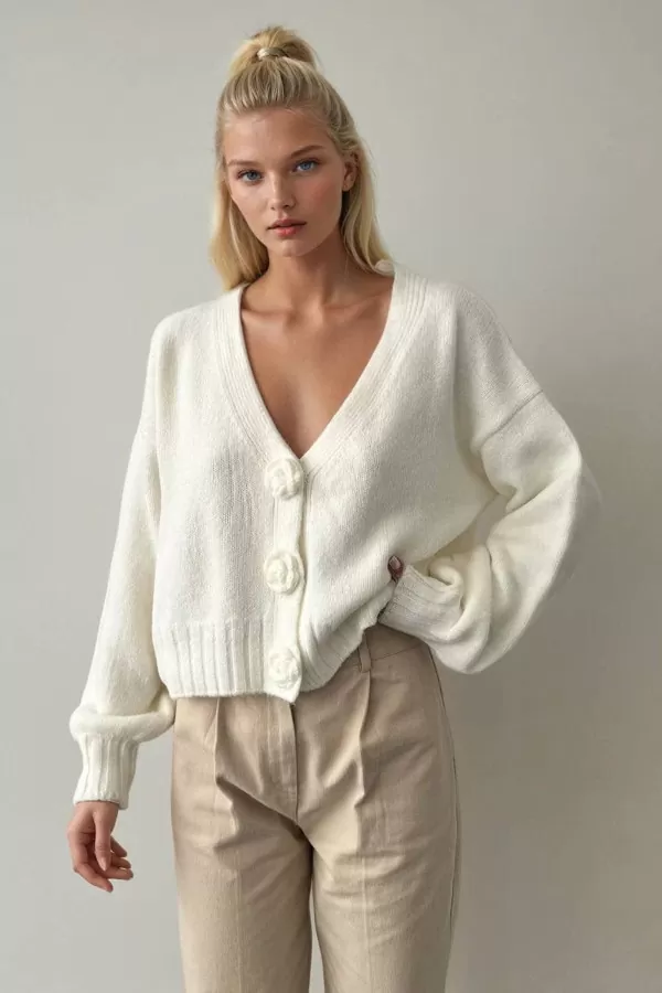 Ekru Triko Kadın Hırka