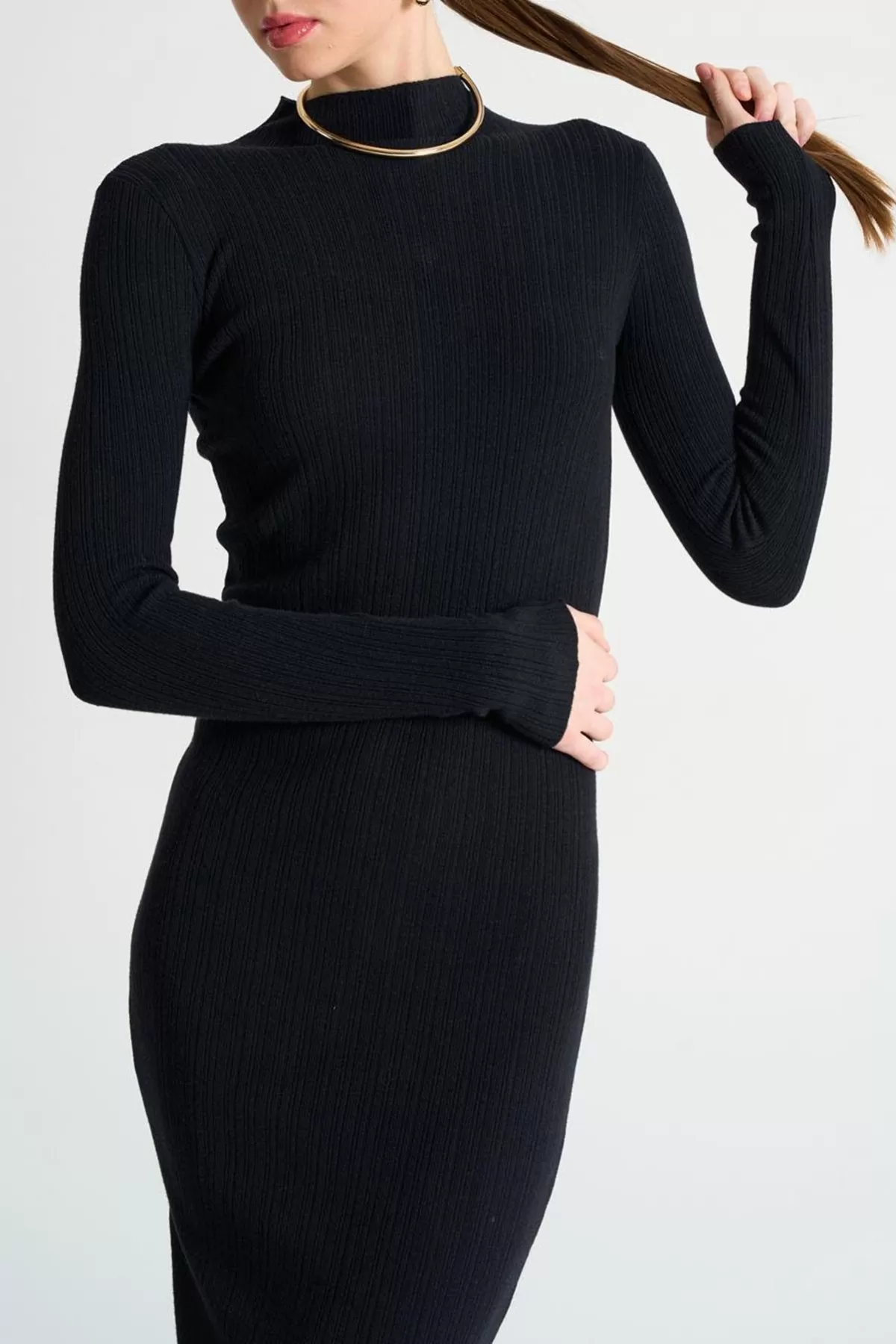 Fitilli Siyah Triko Uzun Elbise