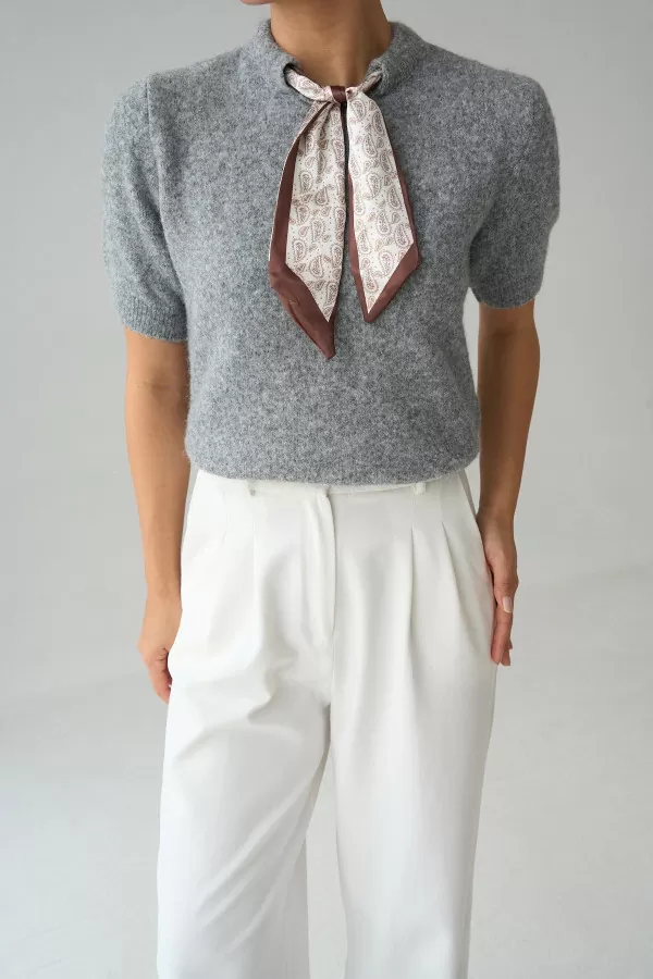 Fular Detaylı Kısa Kollu Gri Yünlü Kadın Kazak