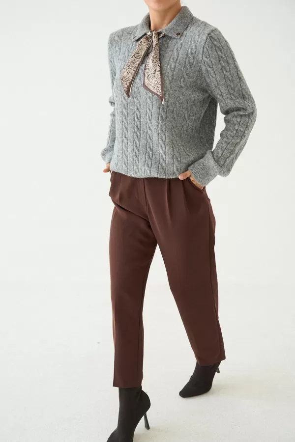 Fular Detaylı Uzun Kollu Gri Triko Kadın Kazak