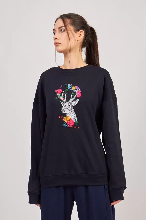 Geyik Nakışlı Koyu Lacivert Kadın Sweatshirt