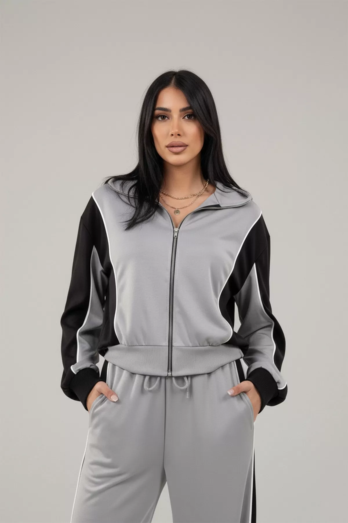 Gri Siyah Renk Bloklu Kadın Eşofman Takımı