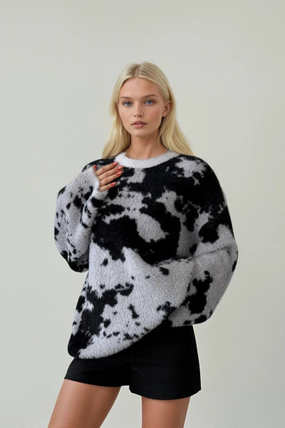 Gri Siyah Soyut Desenli Triko Kadın Kazak