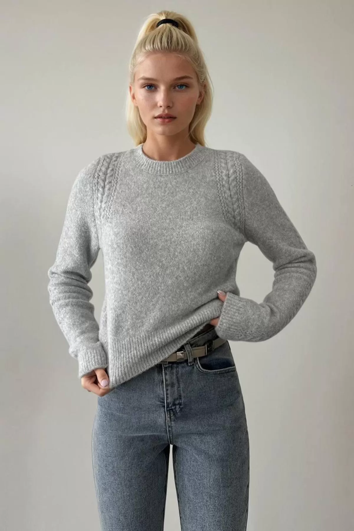 Gri Triko Kadın Kazak