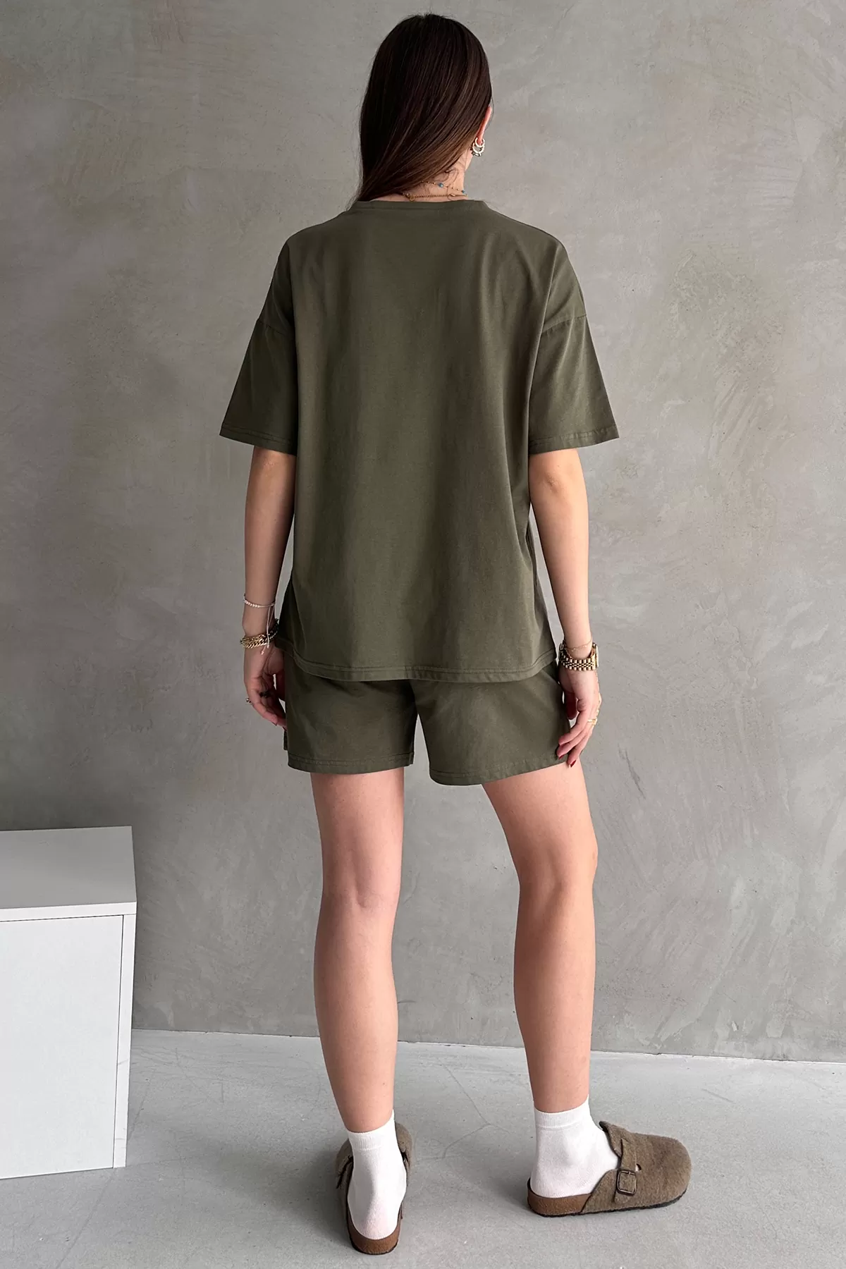 Haki Pamuklu Oversize Tişört Şort Kadın İkili Takım