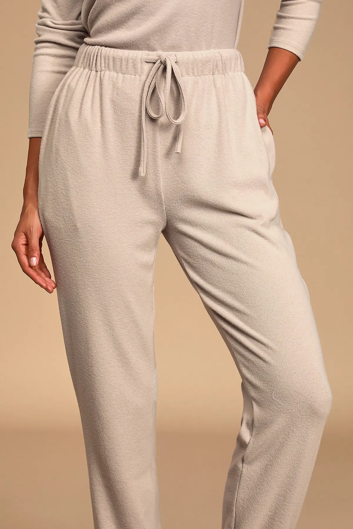 Kayık Yaka Ekru Kaşkorse Kadın Eşofman Takımı