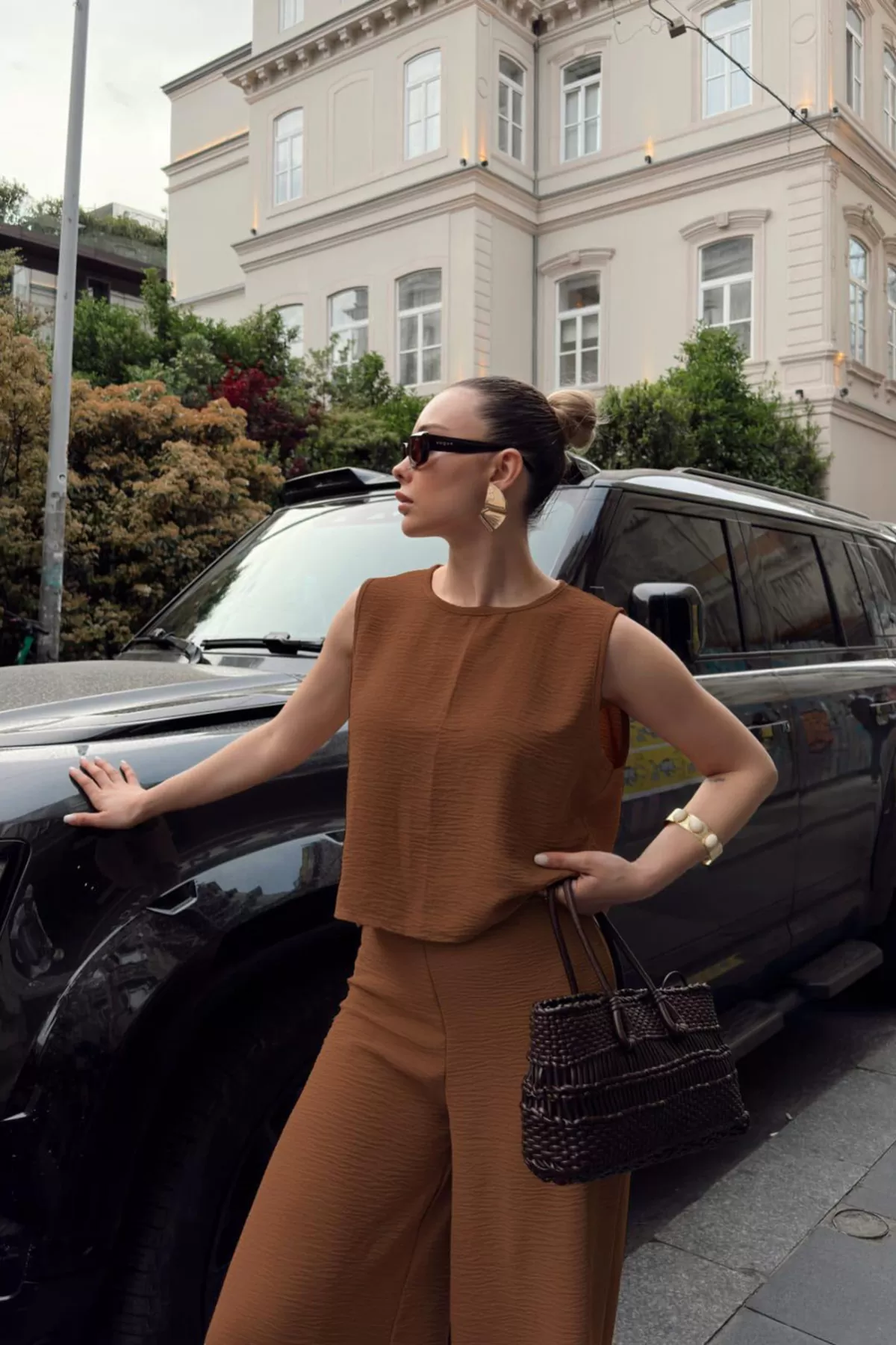 Kahverengi Bluz Geniş Paça Pantolon Alt Üst Takım