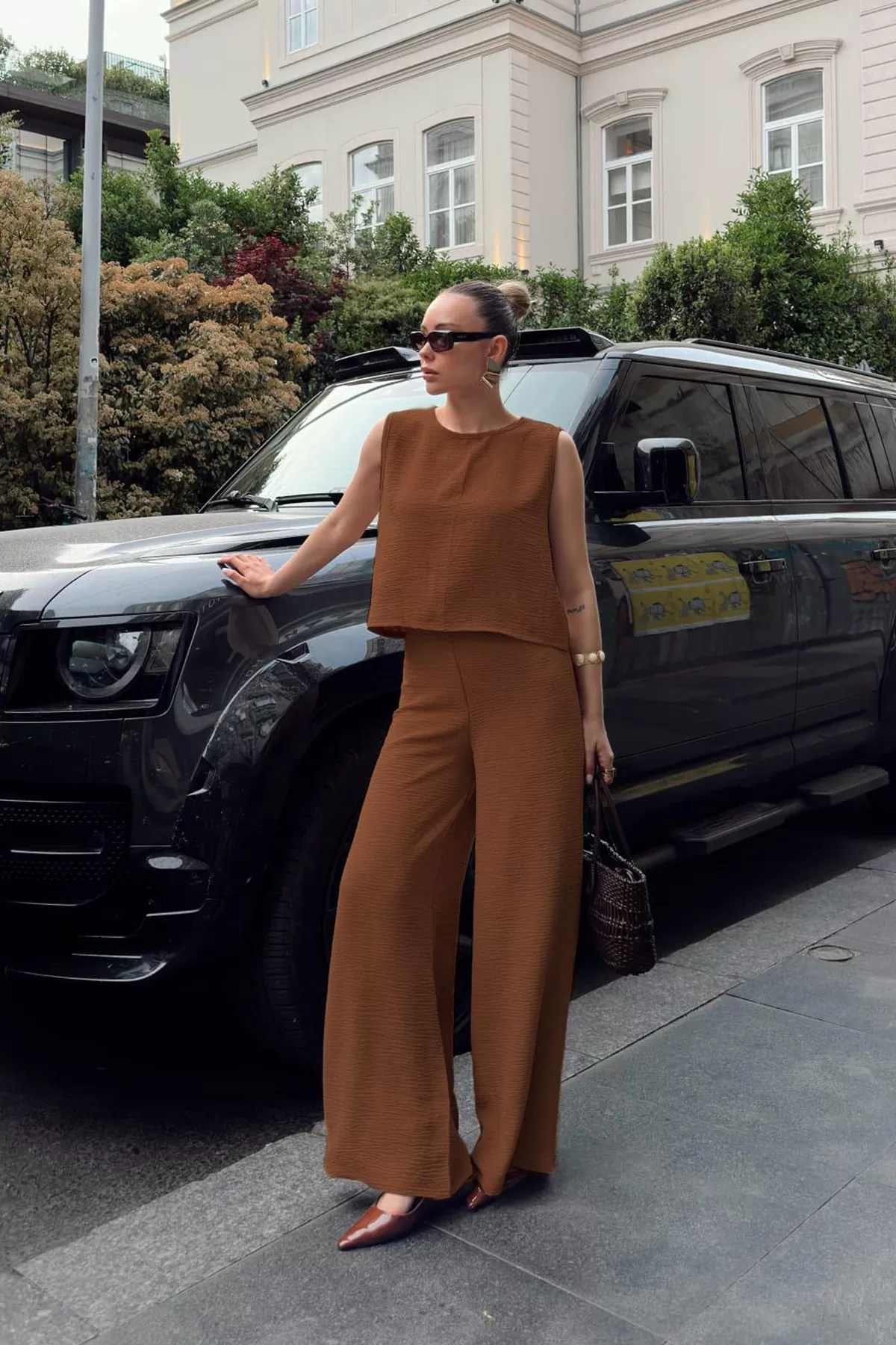 Kahverengi Bluz Geniş Paça Pantolon Alt Üst Takım