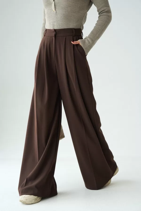 Kahverengi Bol Kesim Pileli Kadın Pantolon
