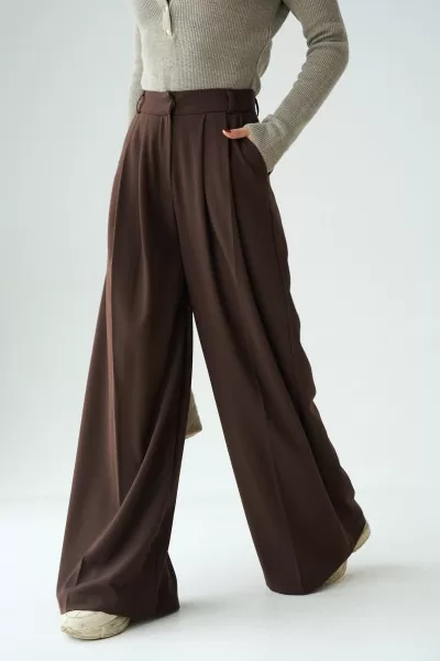 Kahverengi Bol Kesim Pileli Kadın Pantolon