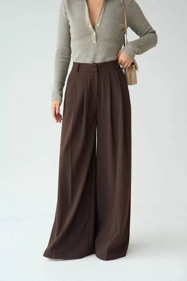 Kahverengi Bol Kesim Pileli Kadın Pantolon