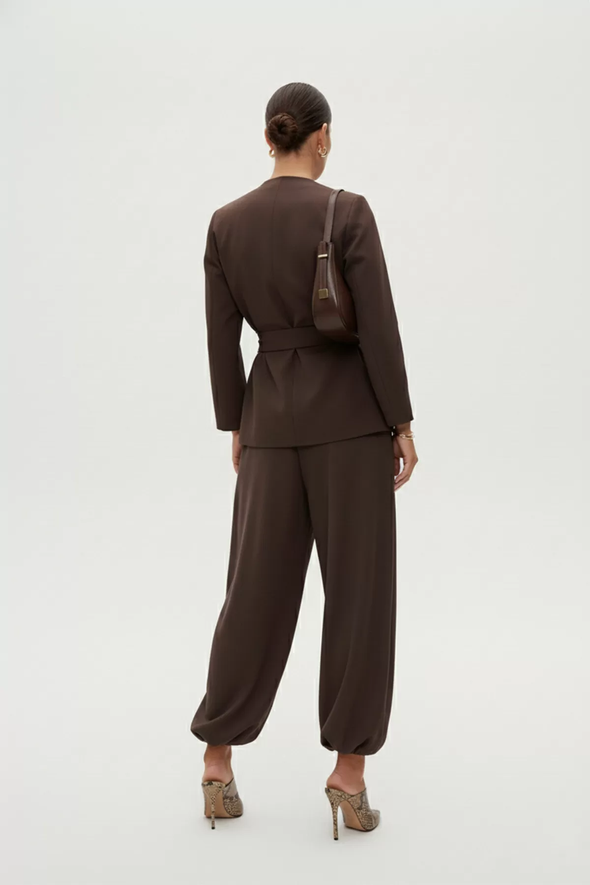 Kahverengi Ceket-Bluz Şalvar-Pantolon Alt Üst Takım