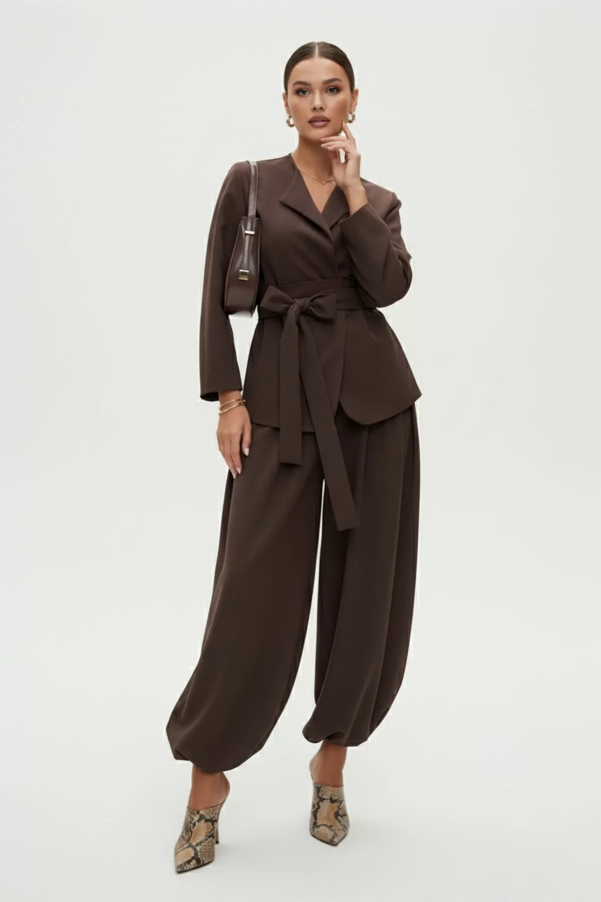 Kahverengi Ceket-Bluz Şalvar-Pantolon Alt Üst Takım