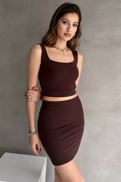 Kahverengi Dalgıç Kumaş Mini Etek Crop Bluz İkili Takım