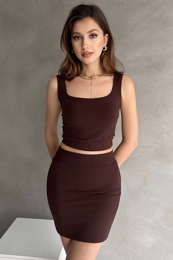 Kahverengi Dalgıç Kumaş Mini Etek Crop Bluz İkili Takım