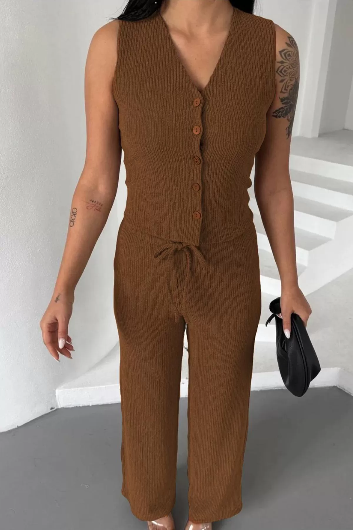 Kahverengi Pantolon Bluz Alt Üst Takım