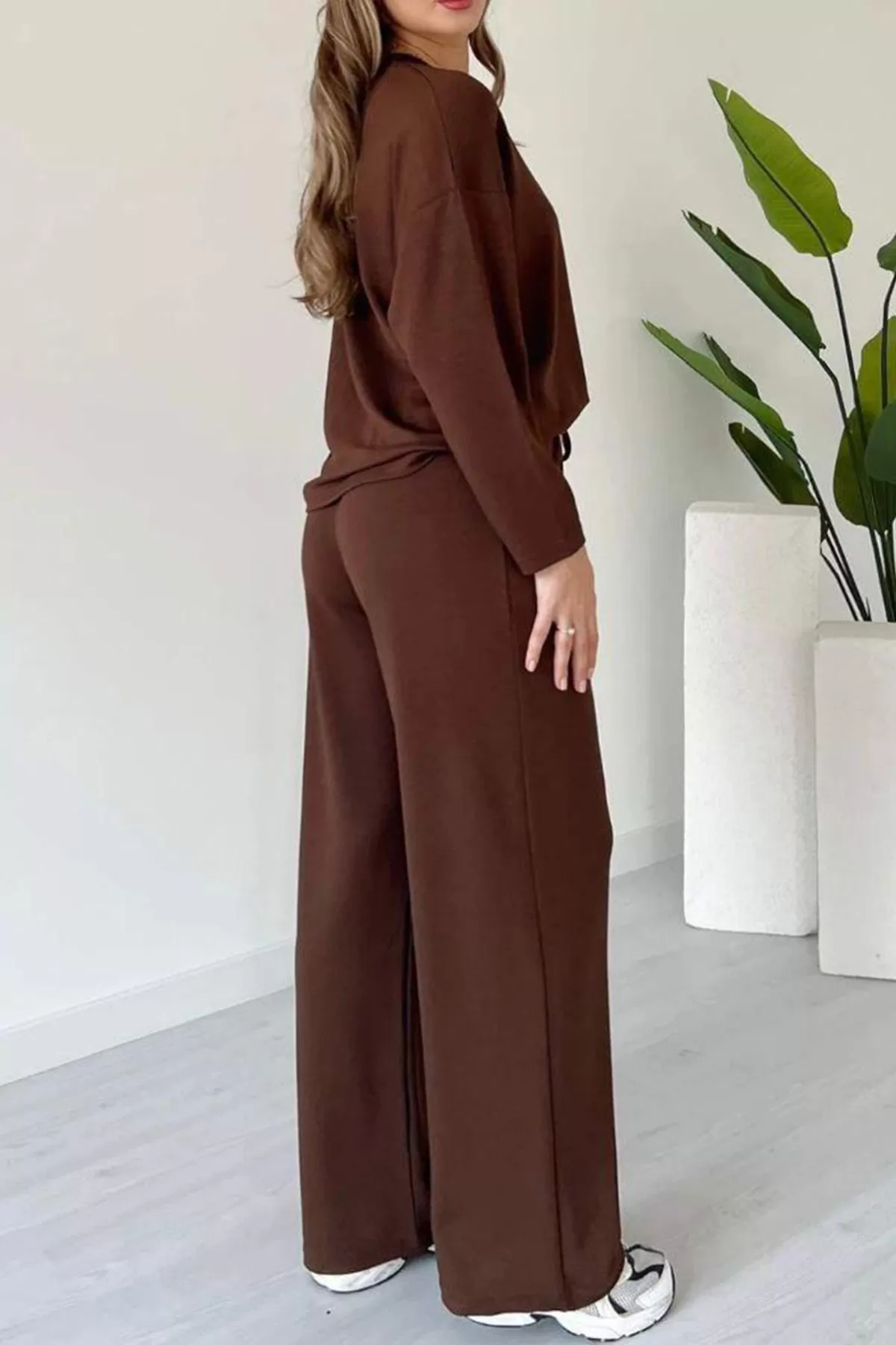 Kahverengi Rahat Kesim Kadın Alt Üst Takım