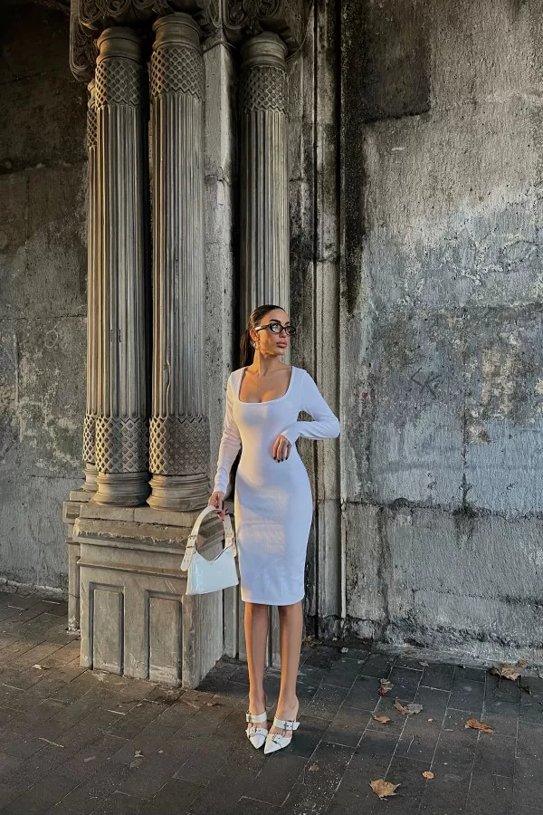 Kare Yaka Beyaz Pamuklu Ottoman Kumaş Midi Elbise