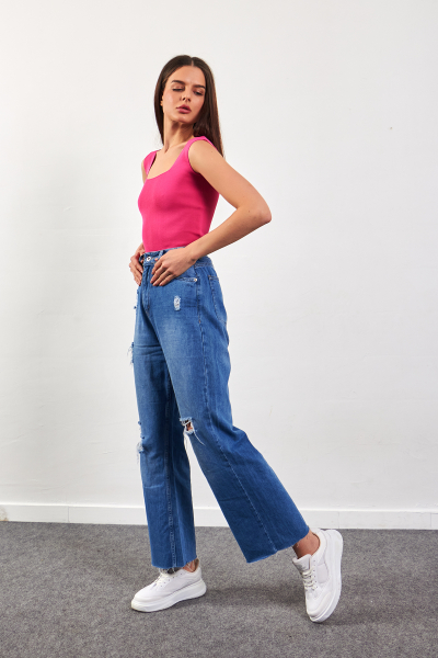 Kare Yaka Fuşya Triko Atlet